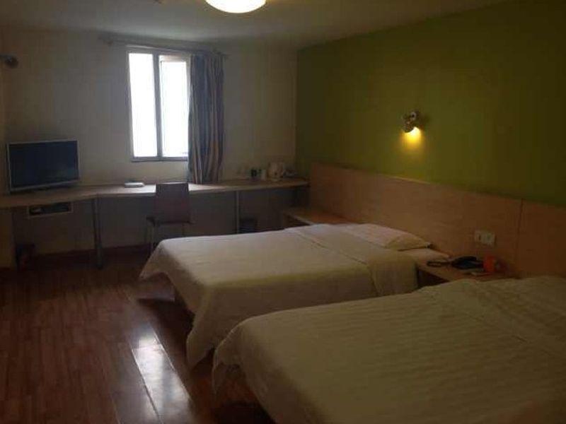 7Days Inn Dalian Xinghai Square Lianhe Road Metro Station ภายนอก รูปภาพ